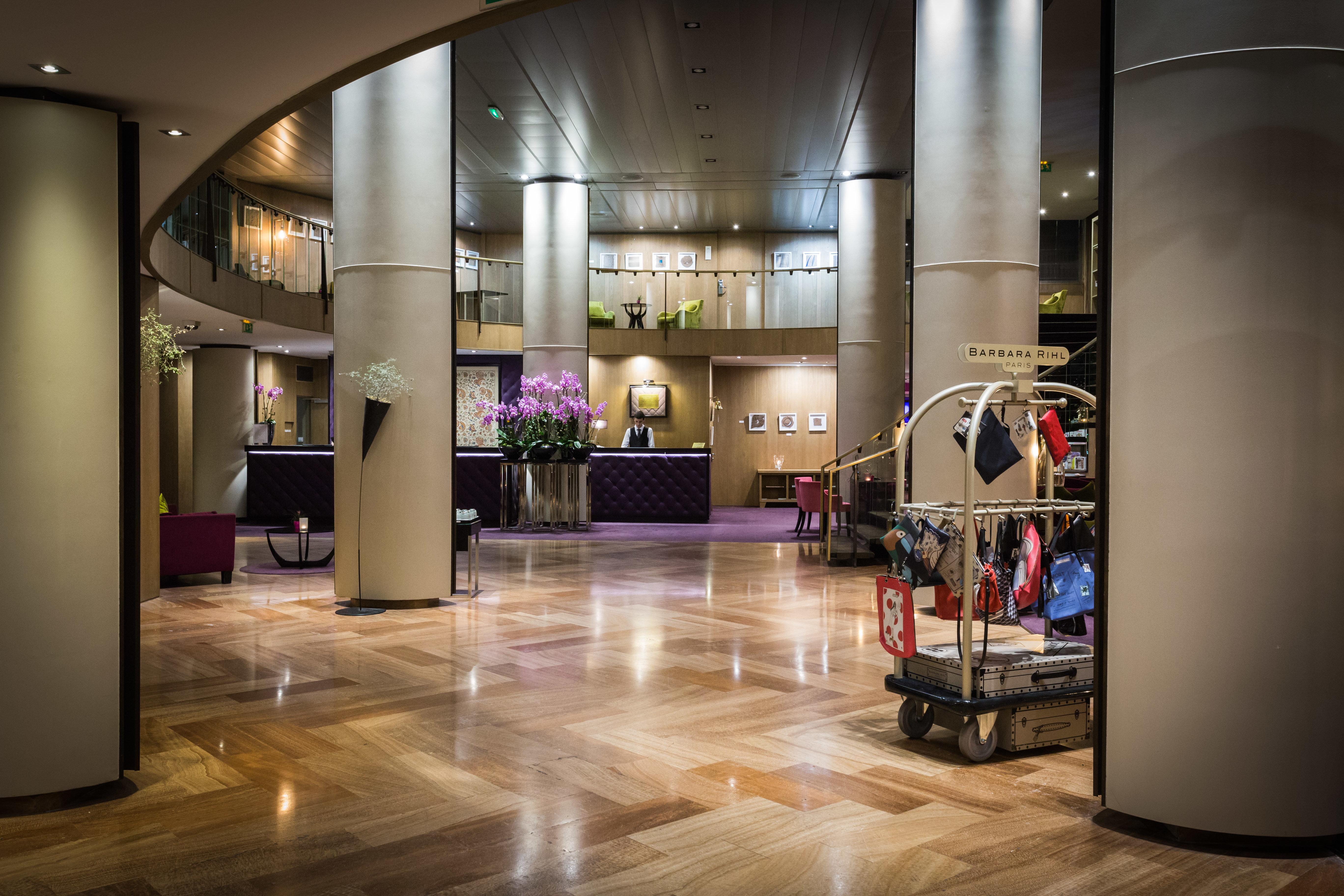 Hotel Sofitel Strasbourg Grande Ile Esterno foto The lobby of the InterContinental Berlin