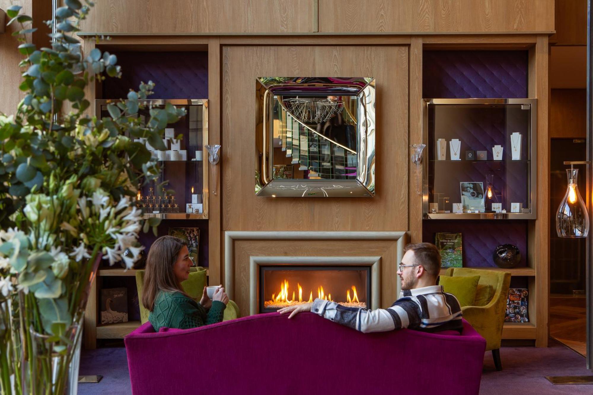 Hotel Sofitel Strasbourg Grande Ile Esterno foto The lobby
